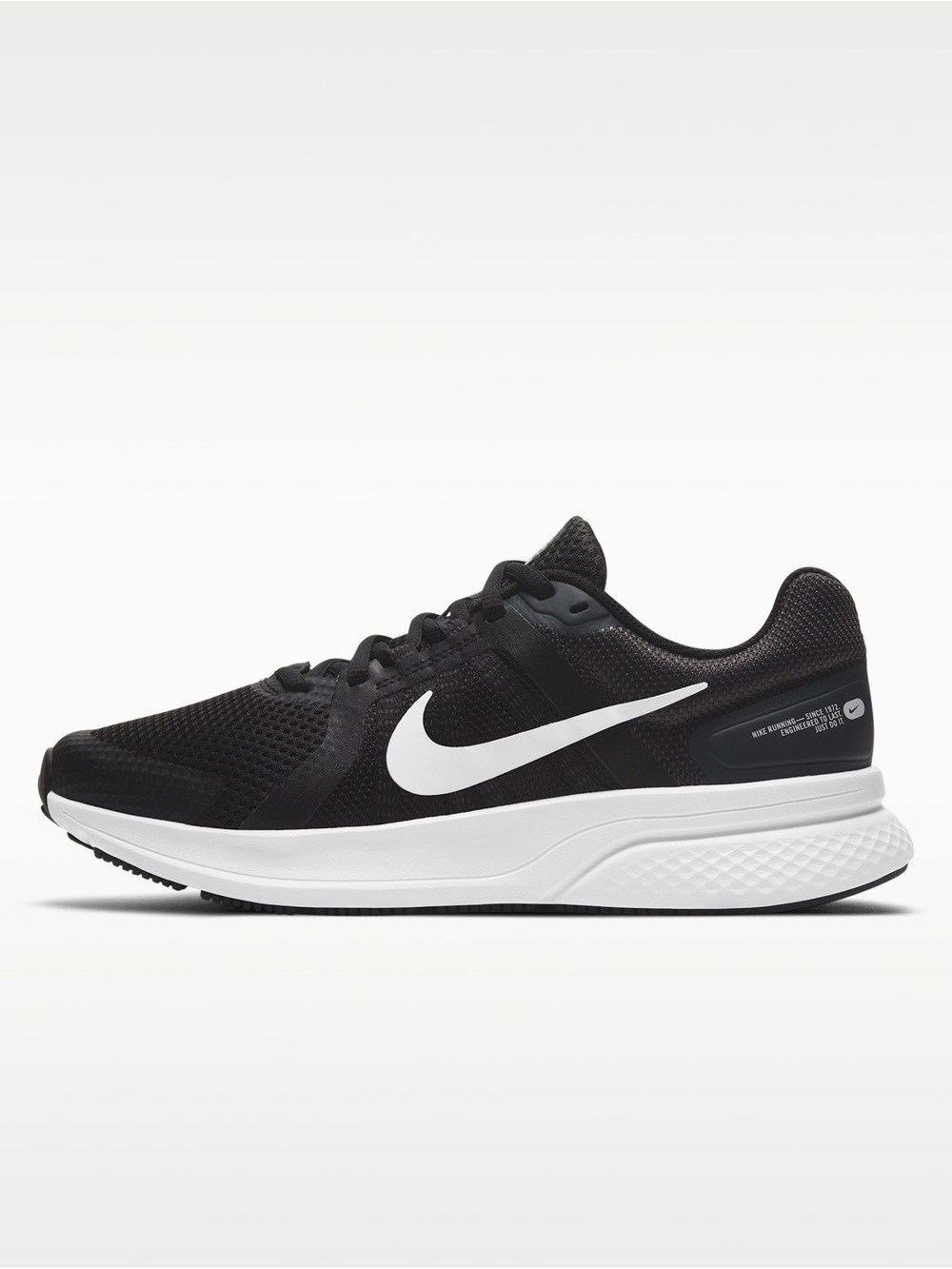 Nike Black and White Womens Run Swift 2 Running Shoe Size 5